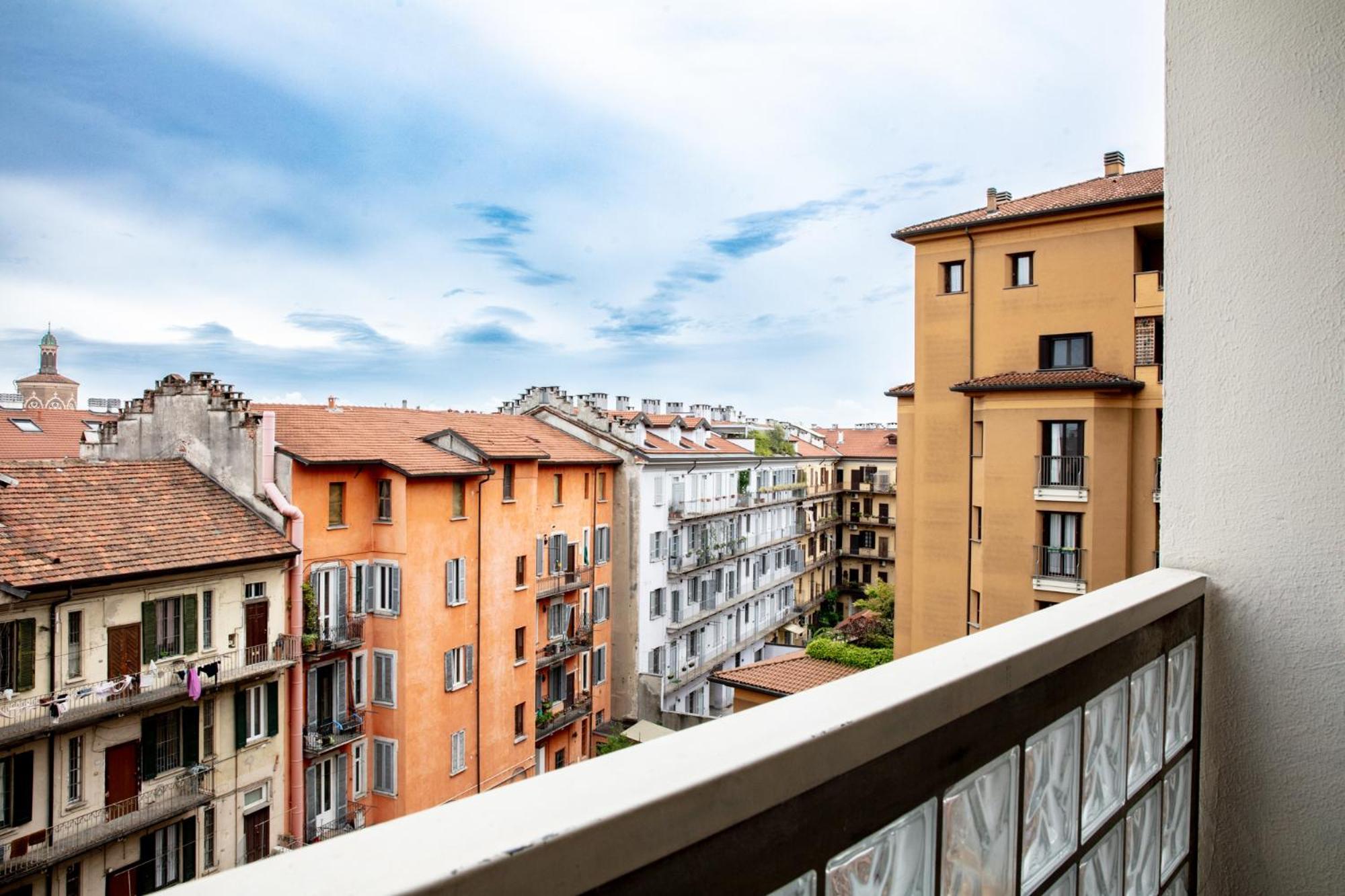 Dehomes - Porta Genova Luxury Stay Milan Exterior photo
