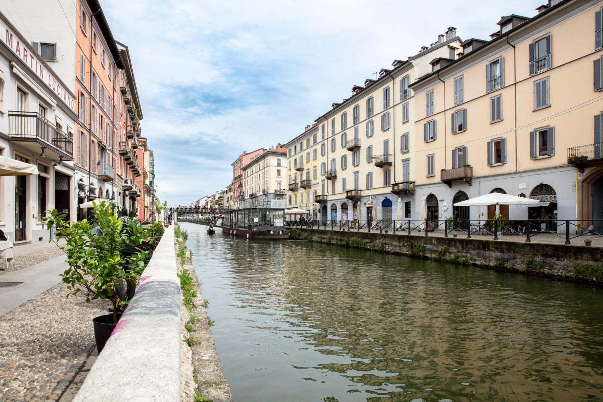 Dehomes - Porta Genova Luxury Stay Milan Exterior photo